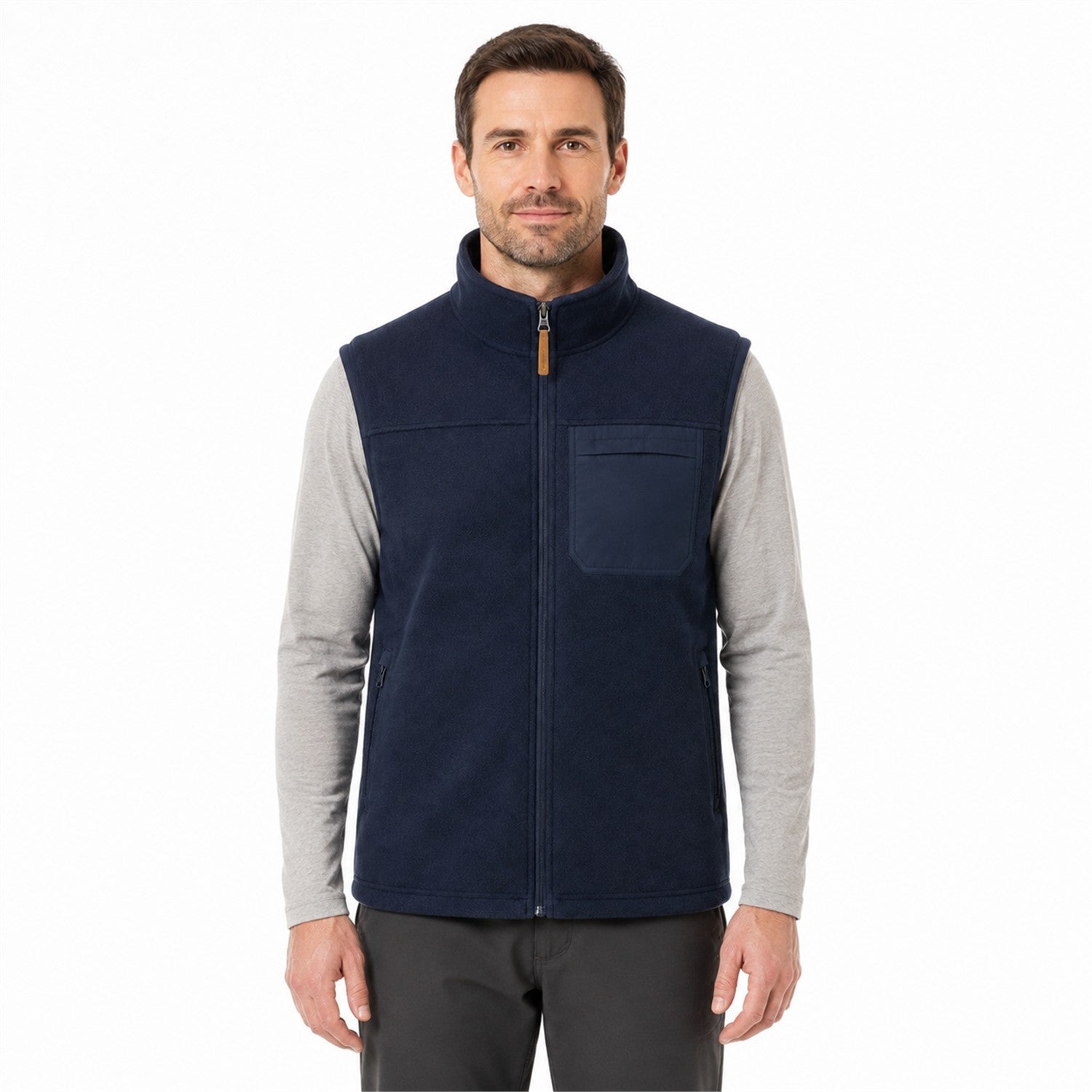 Borrowdale fleece gilet — men model